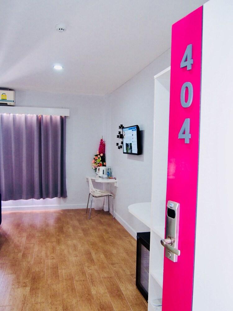 Eco Inn Lite Ubon Ratchathani Exterior photo